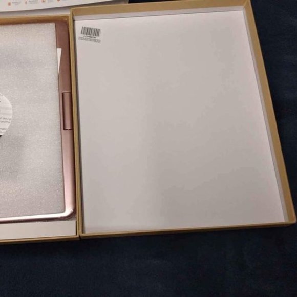 Wireless Keyboard for Ipad Pro 12.9" - Picture 9 of 11